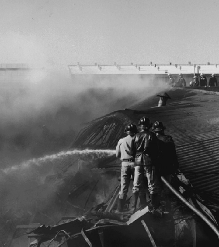 1976